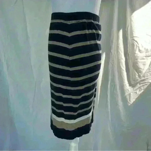 Max Studio navy and tan striped elastic waist pencil skirt. - Picture 5 of 9